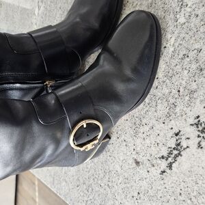 Elegant Black Leather Boots with Gold Buckle